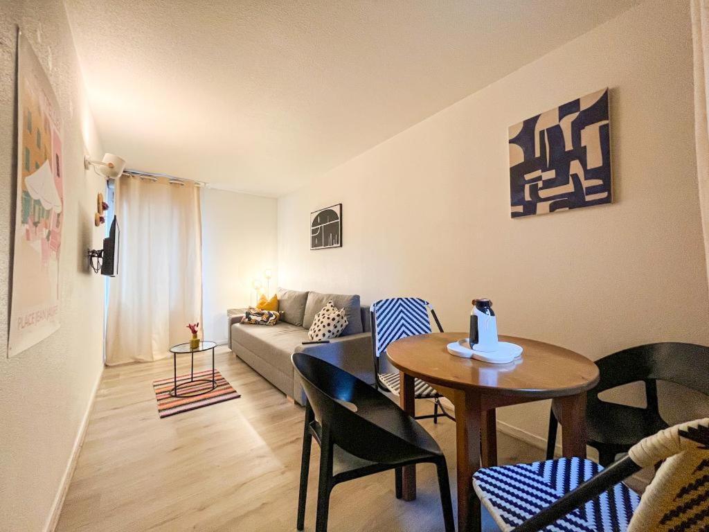 Suite Cobalt Villeurbanne Kültér fotó